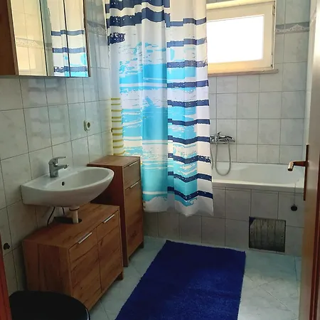 Nina Apartment